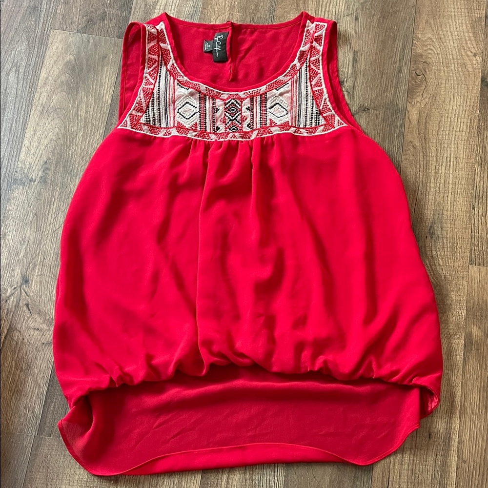 Byer California Red Geometric Embroidered Tank Top